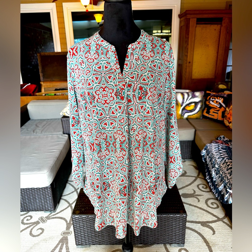 Cato’s 14/16 Colorful Casual Blouse